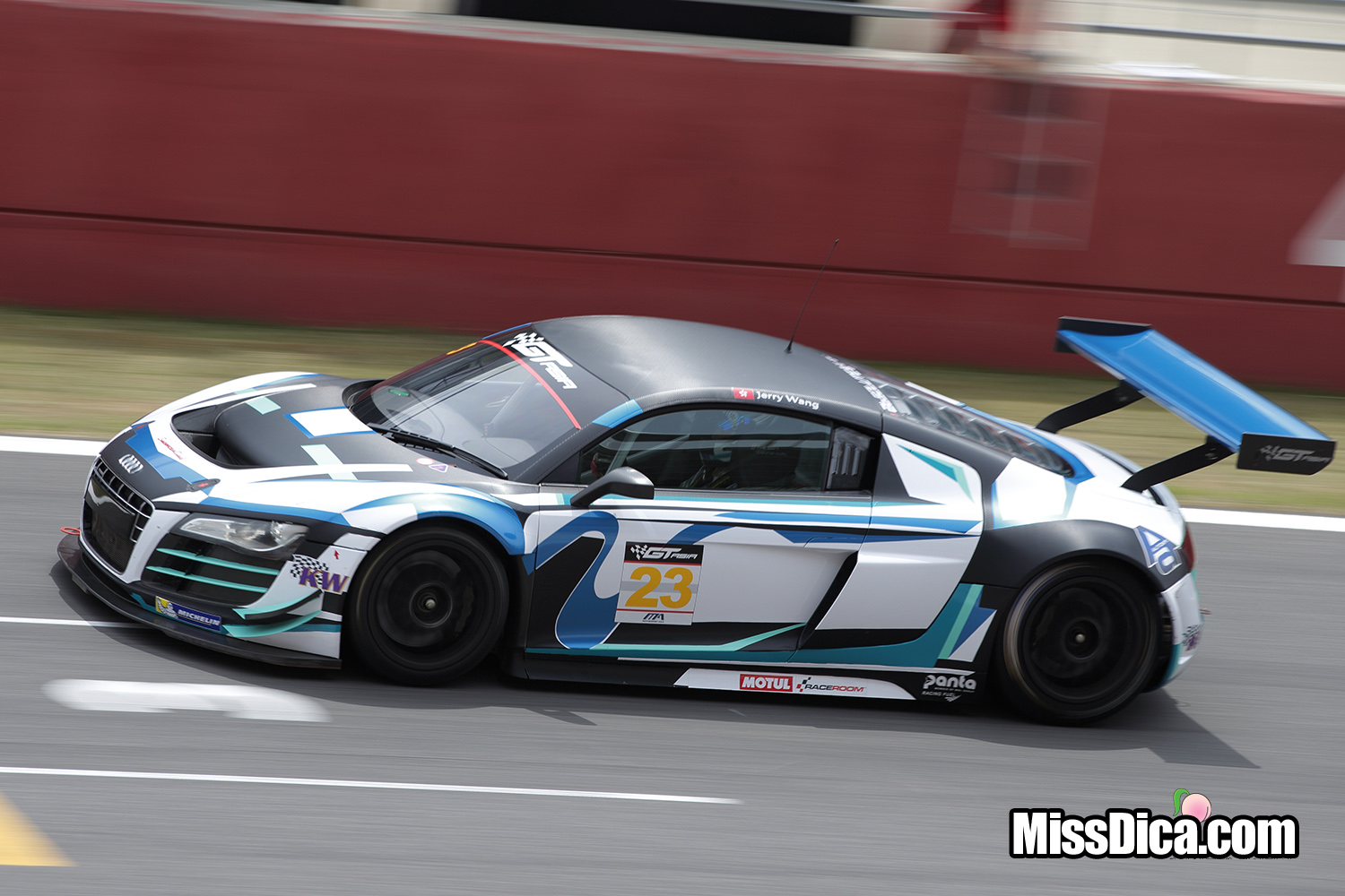 LKO_9702 복사.jpg