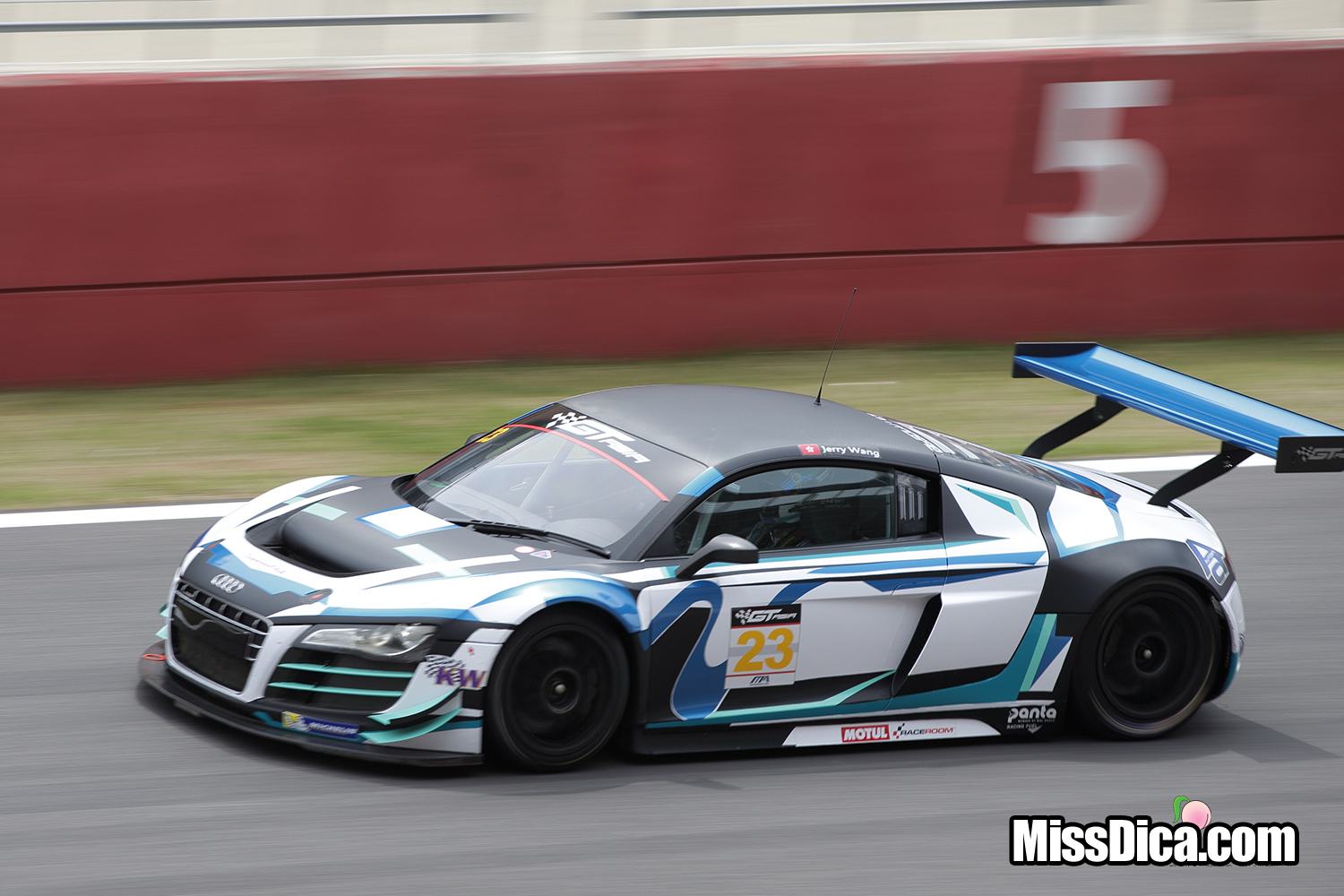 LKO_9628 복사.jpg