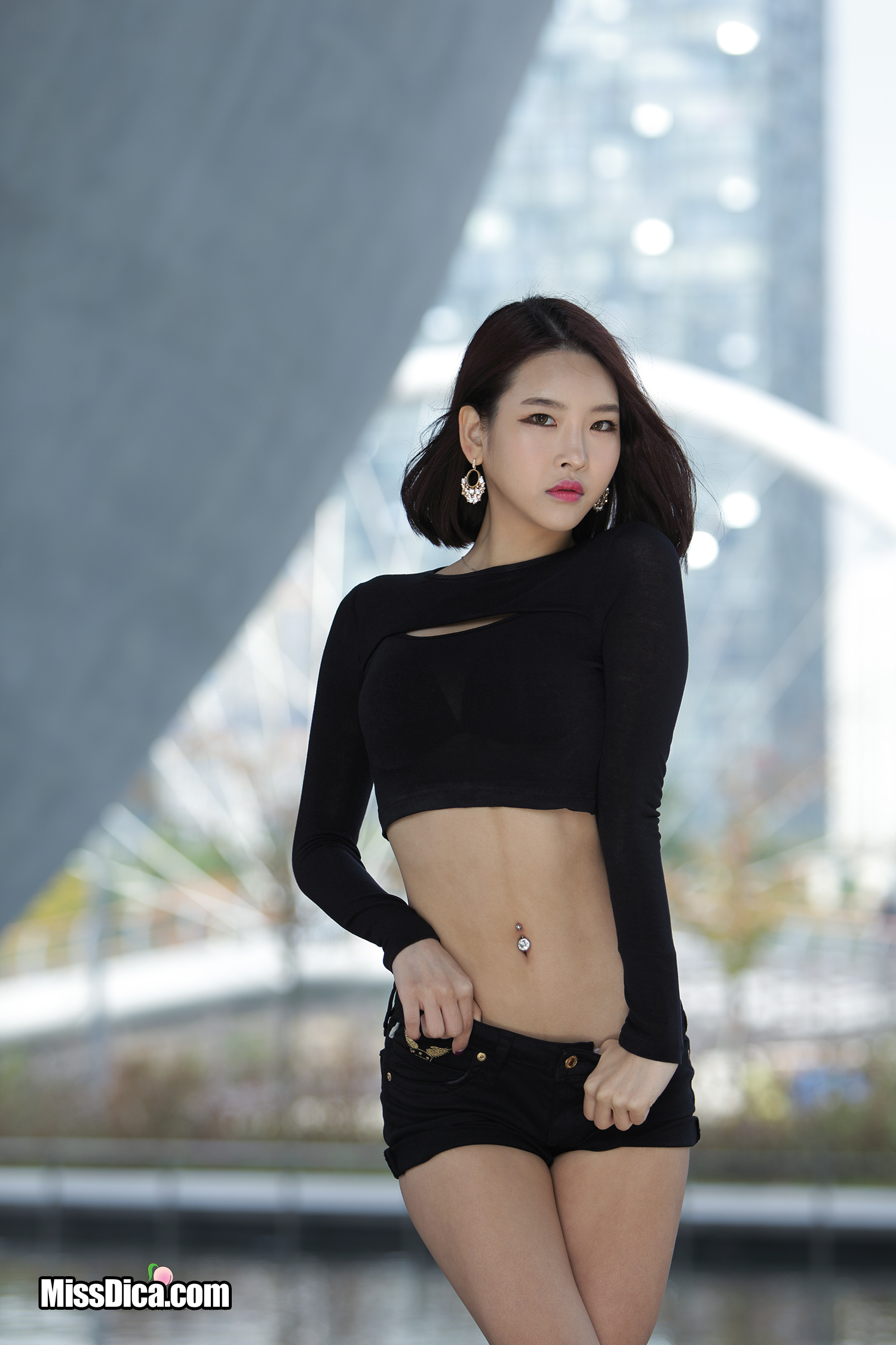CN0P7806 복사.jpg