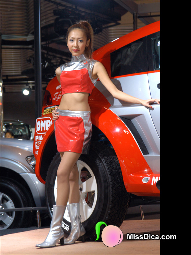 tokyo2003_girl_d1_007.jpg