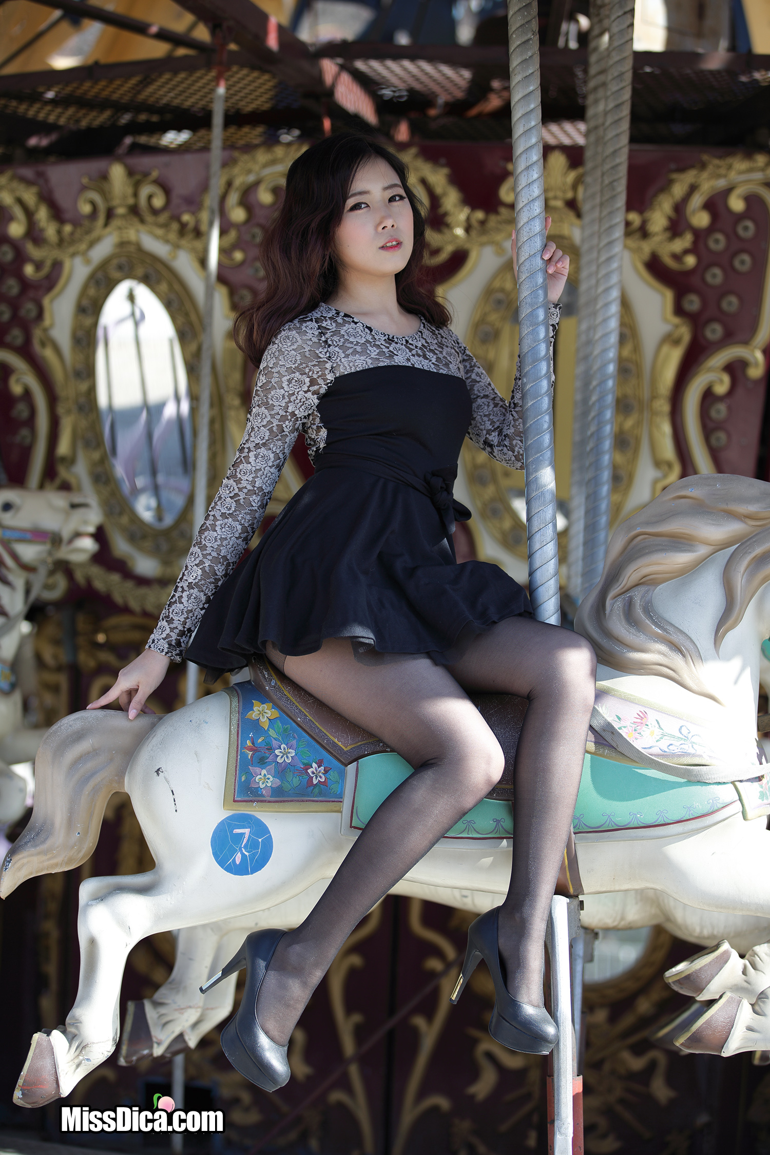 4dbd81a618279766a78c496a6a41e237.jpg