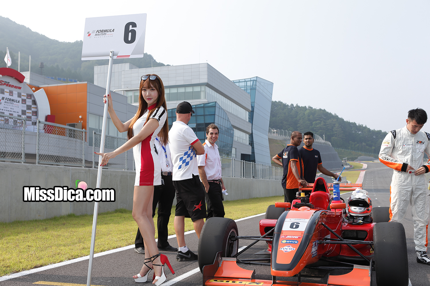 CN0P0086 복사.jpg