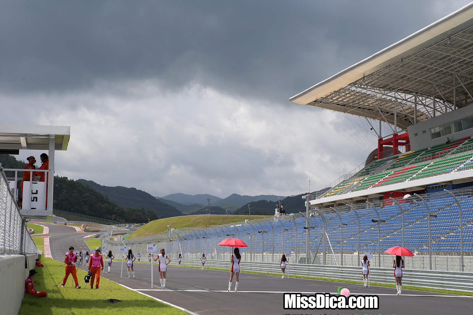 RAD_3217 복사.jpg