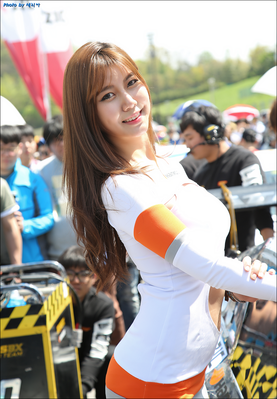 [5Dmk3] 3446 [24-105].png