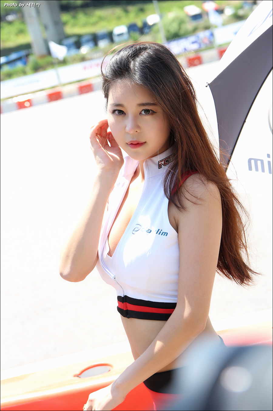 [EOS M2] 1247 [17-50].png