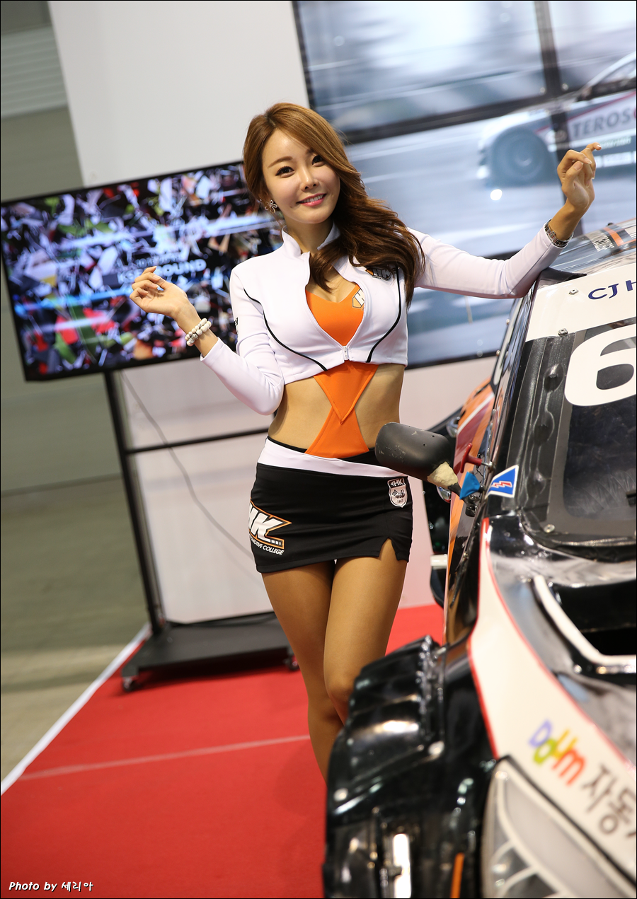 [5Dmk3] 009 [24-70].png