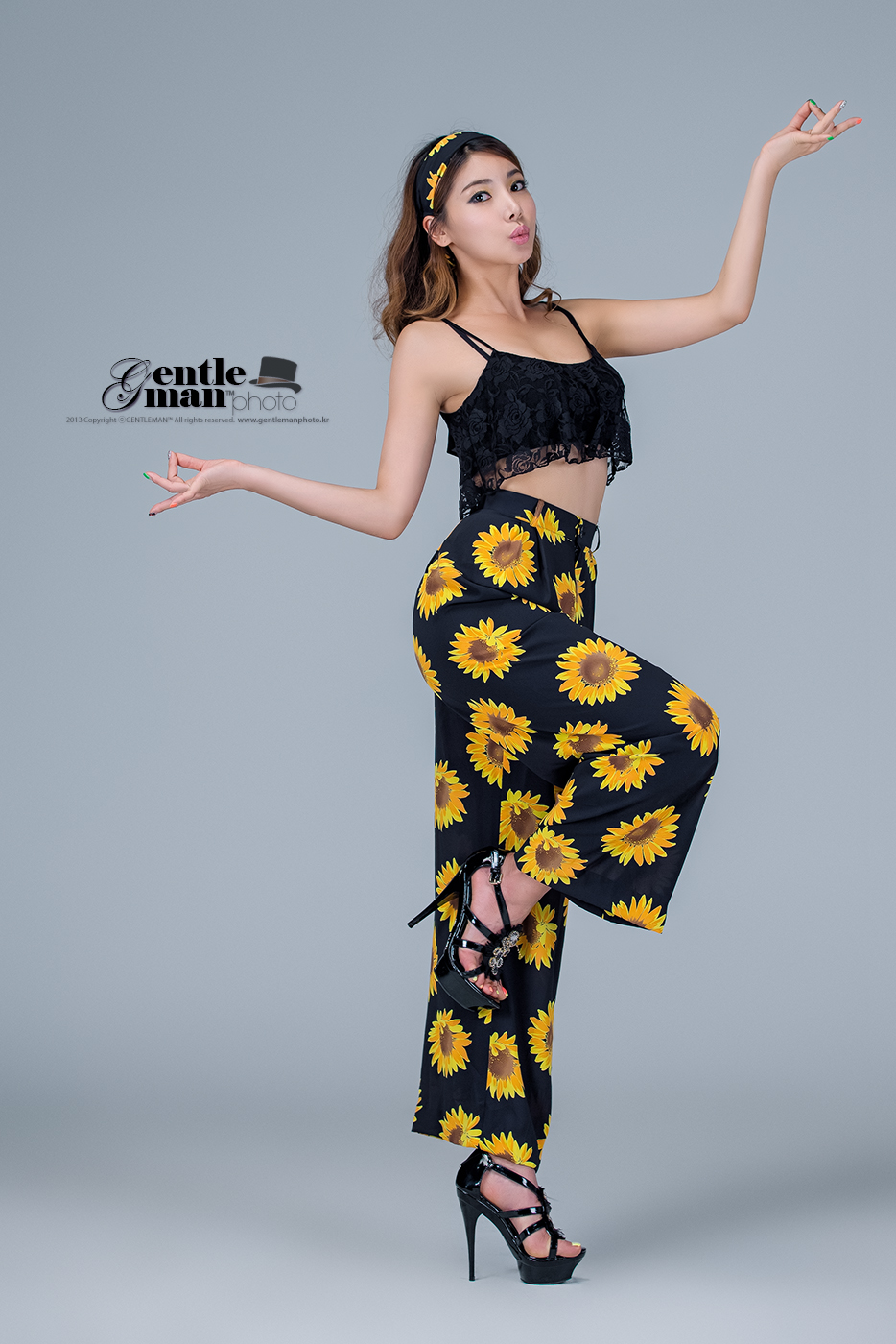 1BI8Q6749-933-1.jpg