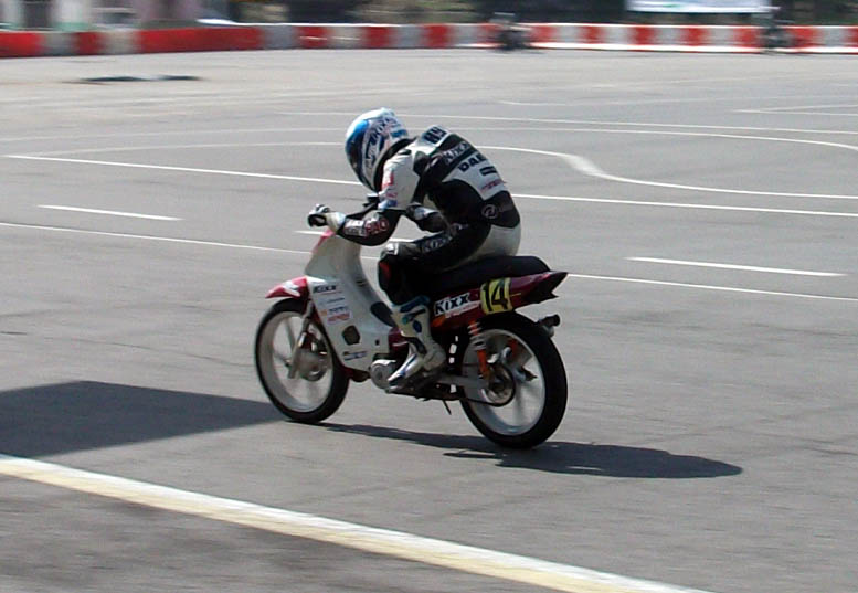 18DSCF (9).JPG