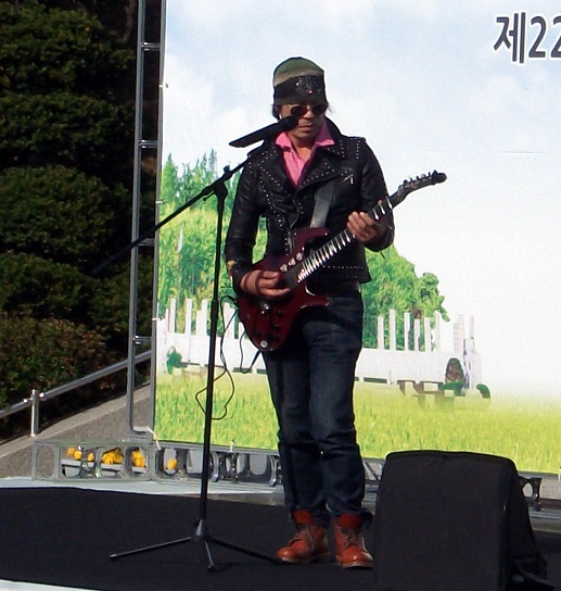 DSCF06 (11).JPG