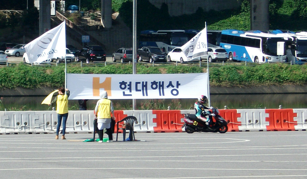 19DSCF (8).JPG
