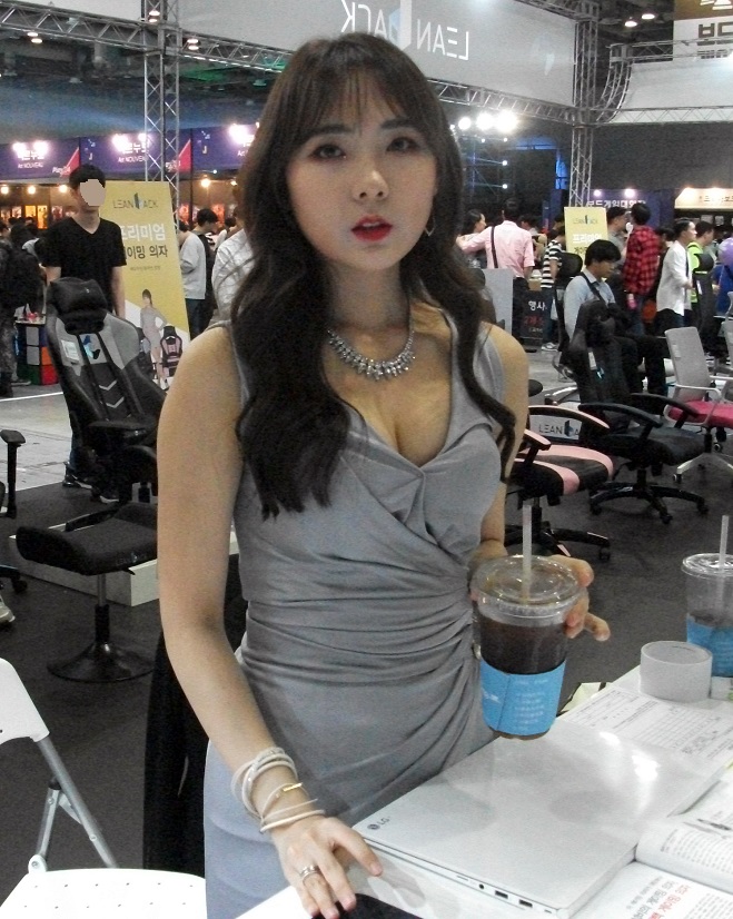 DSCF7645.JPG