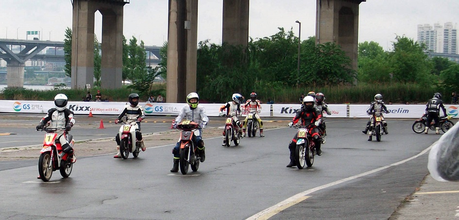 DSCF022 (8).JPG