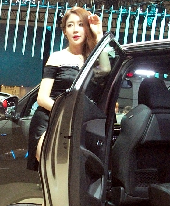 DSCF057 (24).JPG