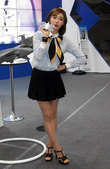 DSCF01 (16).JPG