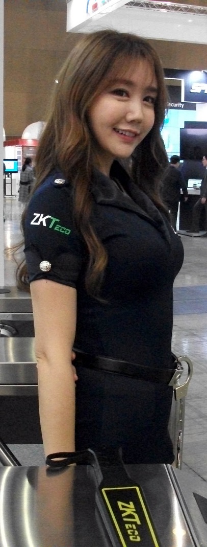 DSCF30 (10).JPG