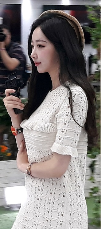 dfgh4 (3).jpg