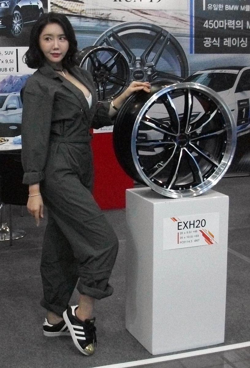 2018 autoweek  (10).JPG