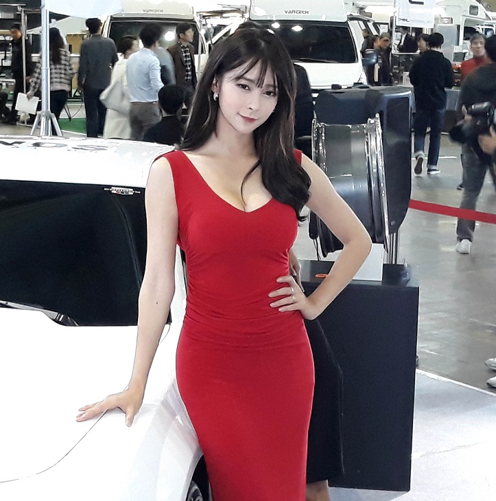 2018 autoweek  (11).jpg