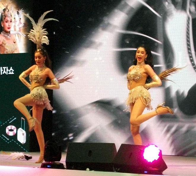 DSCF9897.JPG