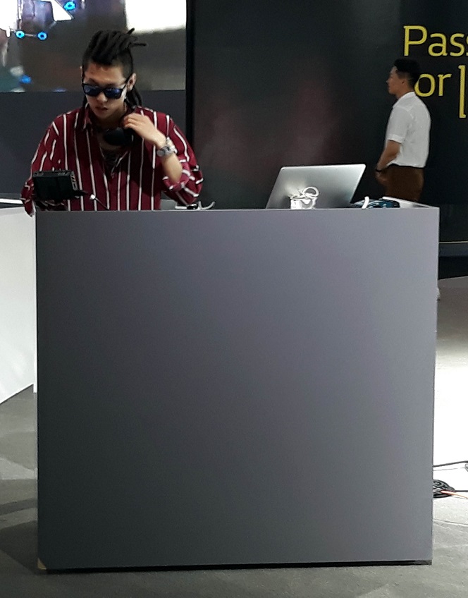DSCF26  (15).jpg