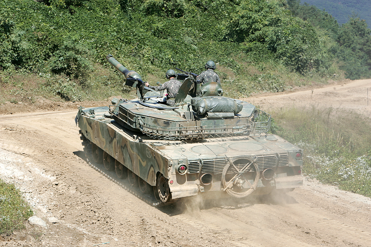 2013제20기계화보병사단기동및사격시범10월3일 (65).jpg