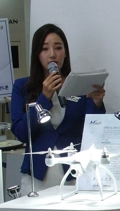 DSCF18  (8).JPG