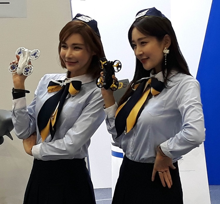 DSCF28 (17).jpg