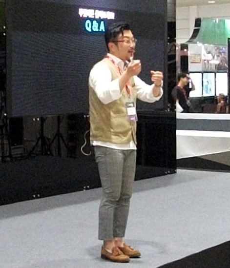 DSCF943 (1).JPG